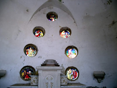 chapelle vitraux1